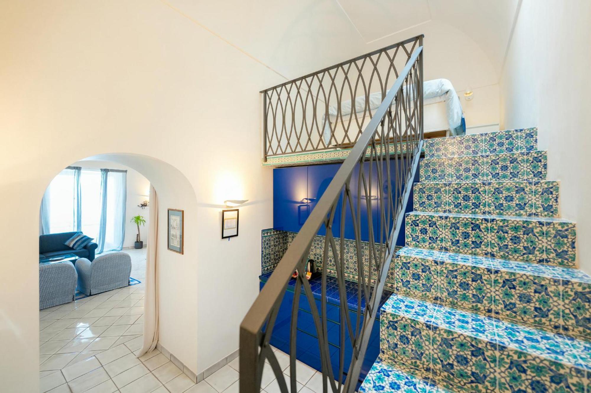Suite Palazzo Capri - Seaview Esterno foto